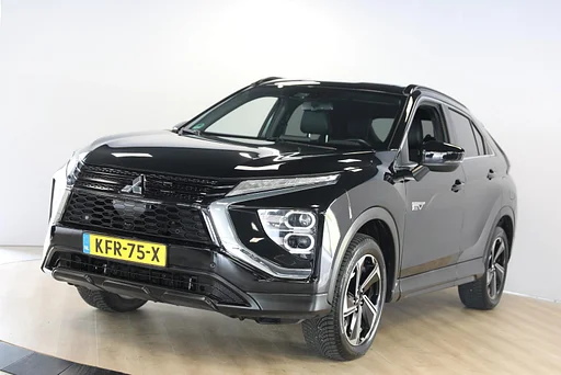 Mitsubishi Eclipse Cross 2.4 PHEV Intense+ | Cruise | fényképezőgép