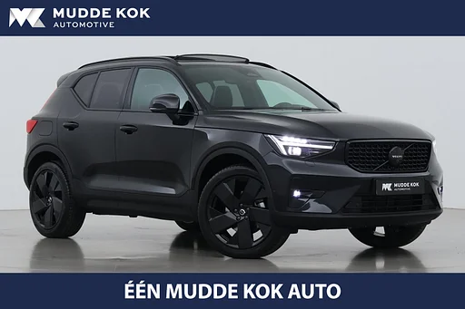 Volvo XC40 B3 Ultra Black Edition | Telhado de pano | carro de reboque | 360 câmera | ACC | Harman/Kardon | Stoel+Stuurverwarming | 20 Inch