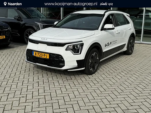 Kia Niro EV DynamicLine 64.8 kWh | cruise control | Apple carplay/Android auto | Achteruitrij camera | parking sensors | 1st owner!!