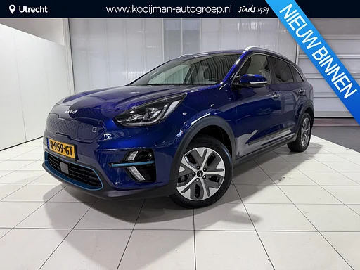 Kia Niro e-Niro ExecutiveLine 64 kWh SOH 98.1 Stoel en Stuur verwarming, Schuif kantel dak, Apple Carplay/Android Auto.