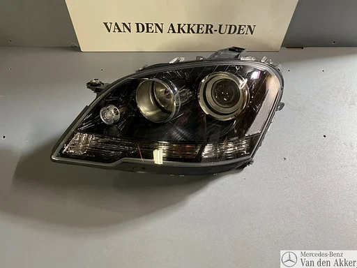 Mercedes Benz ML koplamp  A1648202559