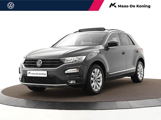 Volkswagen T-Roc 1.5 TSI 150pk Sport DSG · Toit Pano · Afneembare attache remorque · sièges chauffants · navigatie · 17"Velgen · Elek. Inklapbare Spiegels ·