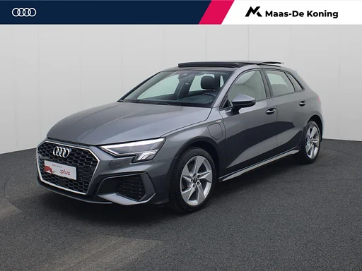 Audi A3 Sportback 40 TFSIe 150kW/204PK S Line · Tetto Pano · Cruise Control adaptief · Drive select