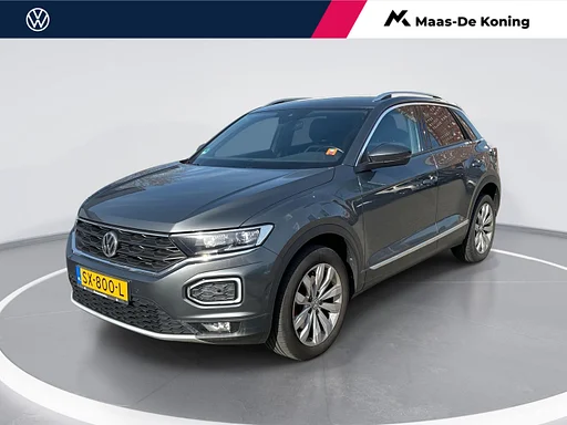 Volkswagen T-Roc 1.5 TSI 150pk DSG Sport · auto da rimorchio · macchina fotografica · Apple/Android Car Play · Dodehoeksensor · Elektrische kofferbakklep ·