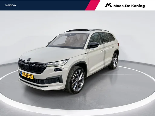 Skoda Kodiaq 1.5TSI/150PK Sportline Business DSG · Telhado de pano · Leder · carro de reboque · câmera · Apple/Android Car Play ·