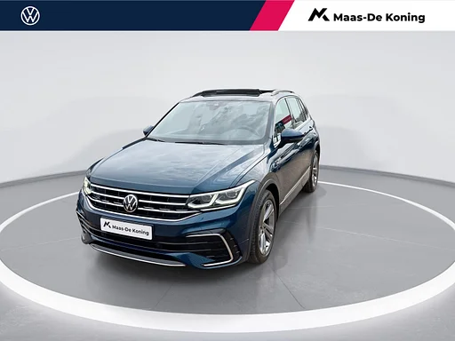 Volkswagen Tiguan 1.5 TSI 150PK R-Line DSG automatico · Tetto Pano · Harman Kardon sound · Apple/Android Car Play · macchina fotografica + sensori di parcheggio · sedili riscaldati ·