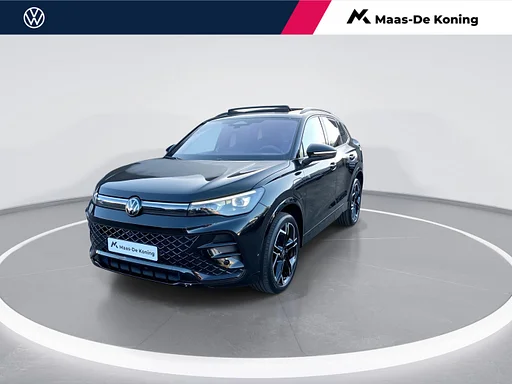 Volkswagen Tiguan 1.5eHybrid 200kW/272PK R-Line DSG · Dach na dachu · hak holowniczy · Leder · 360° kamera · Apple/Android Car Play · Garantie t/m 06-05-2030 of 100.000km