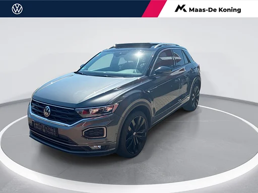 Volkswagen T-Roc 1.5 TSI 150pk DSG R-line · panorama roof · camera · Beats Audio · Afneembare trailer coupling · Side Assist · heated seats · Keyless · Elek. Achterklep ·