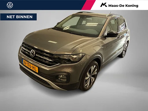 Volkswagen T-Cross 1.0 TSI 95pk Life · Apple/Android Car Play · Trekhaak afneembaar · Camera · Alarm · Navigatie · Stoelverwarming · 17'' Inch · Clima ·