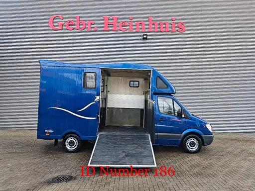 Mercedes-Benz Sprinter 319 CDI KHG Mystic 2 Horsetruck