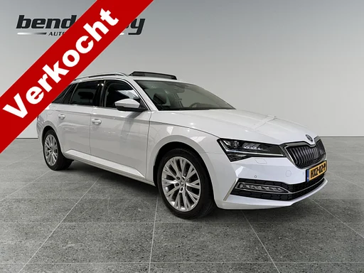 Skoda Superb station wagon 1.4 TSI iV 218pk Style | Pano dak | carro de reboque
