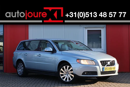 Volvo V70 2.0 D 136pk | navigatie | trailer coupling | Leder |