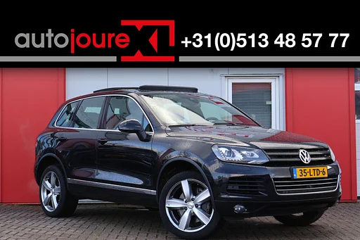 Volkswagen Touareg 3.0 TSI Hybrid Highline | air suspension | panorama roof | Leder | trailer coupling |