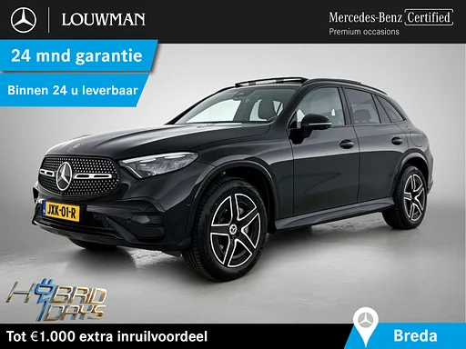Mercedes-Benz GLC 300 e 4MATIC AMG Plug-In Hybride | Telhado de pano | Alarm Klasse 3 | carro de reboque | Digital Licht | Night Pakket | Stuur en Stoelverwarming. Inclusief 24 maanden MB Certified garantie voor Europa.