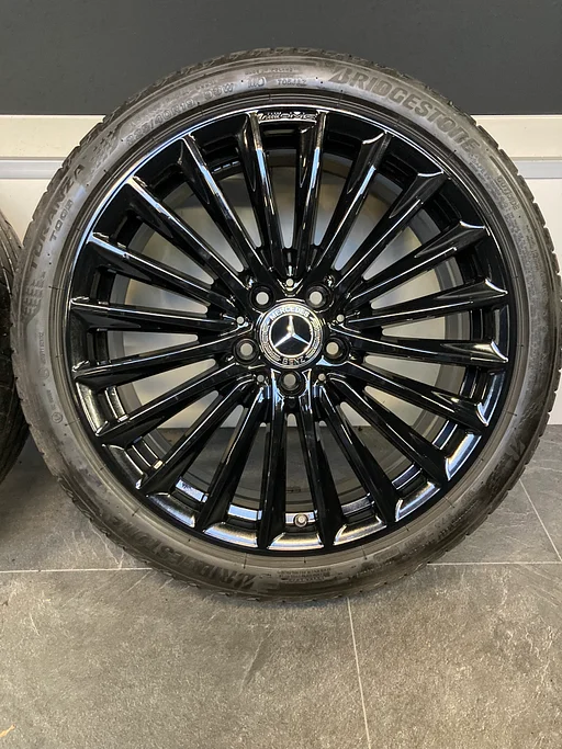 19” originele Mercedes A W177 AMG velgen + banden 5x112 A1774014200