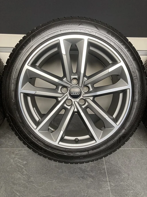 19” originele Audi Q3 F3 velgen + allseason banden 5x112 83A 601 025B