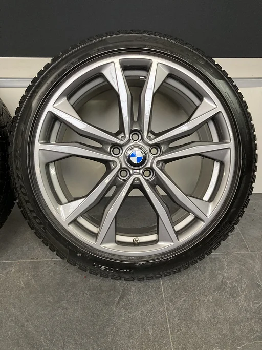 19” originele BMW X1 F48 / X2 F39 velgen + winterbanden 715M 5x112 8008616