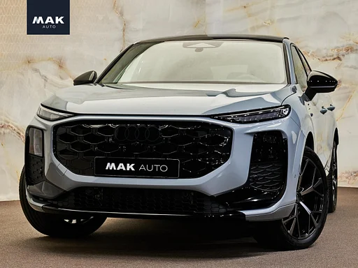 Audi Q3 Sportback E-Hybrid S Edition, pano, tr.haak, 20", Sonos, LED-kopl., memory, HUD, 360 fényképezőgép ACC, privacy