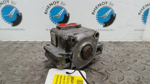 BMW 3 SERIES STUURPOMP 2006