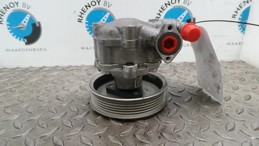 VOLKSWAGEN TOUAREG 3.0 V6 TDI BLM Tech Highline STUURPOMP 2013