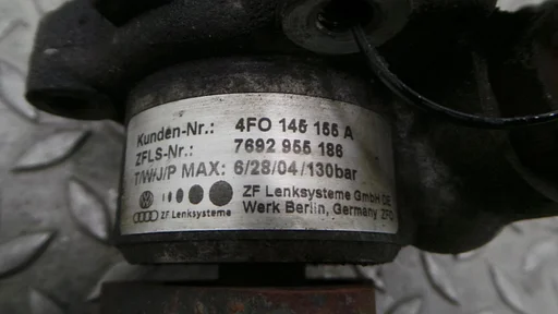 AUDI A6 3.0 V6 TDI PRO LINE STUURPOMP 2004