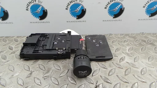 RENAULT MEGANE 1.5DCI BOSE 81KW AUT  SCHAKELAAR DIVERSE 2011