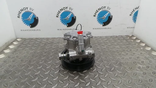 JAGUAR XF STUURPOMP 2011