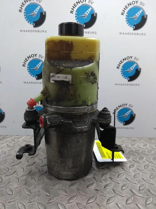 FORD FOCUS C MAX 1.8-16V FUTURA STUURPOMP 2005