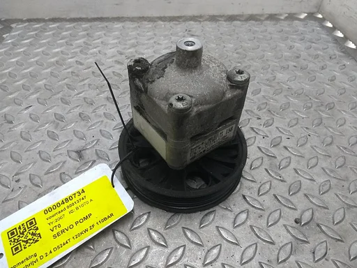 VOLVO V70 2.4 D5 Edition Sport STUURPOMP 2007