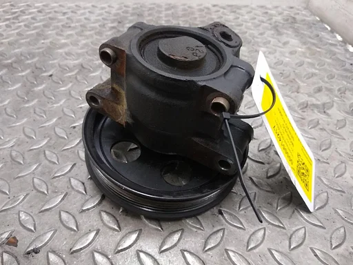 FORD MONDEO 1.8-16V Ghia STUURPOMP 2001