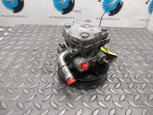 SUZUKI GRAND VITARA STUURPOMP 2012