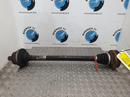 VOLKSWAGEN PHAETON AANDRIJFAS R 2005