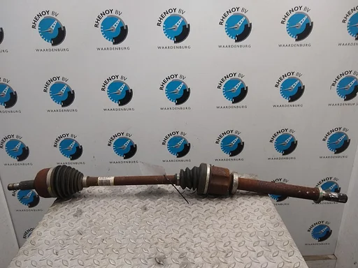 RENAULT MEGANE AANDRIJFAS R 2010