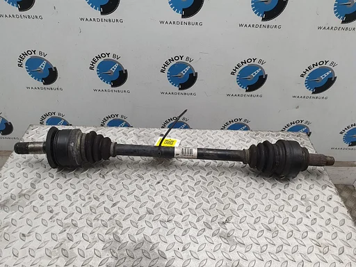 BMW 1 SERIES AANDRIJFAS L 2011