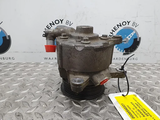 LANDROVER RANGE ROVER SPORT STUURPOMP 2016