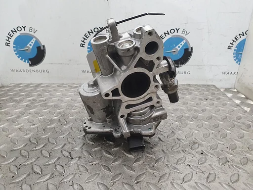 MERCEDES E CLASS EGR KLEP / KOELER 2017