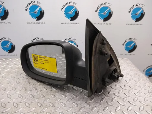 OPEL CORSA 1.4-16V Sport  SPIEGEL L 2004