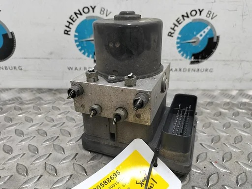 FORD FOCUS C MAX 1.8 TDCi Trend ABS POMP 2008