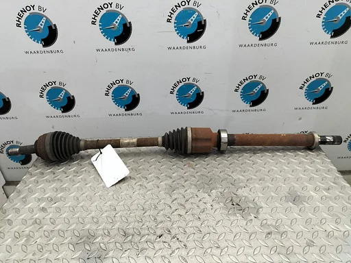 RENAULT CLIO AANDRIJFAS R 2014