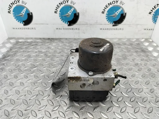 FORD KA 1.6 First Edition  ABS POMP  2004