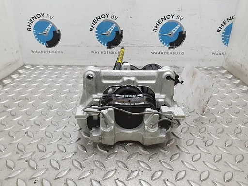 FORD KUGA EURO 6.2 REM KLAUW 2022