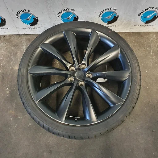 TESLA MODEL X 75D Base VELG 2018