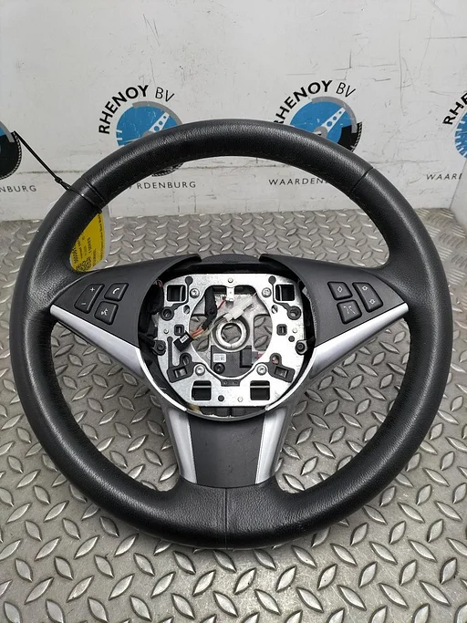 BMW 5 SERIES E60 530i High Executive  STUURWIEL 2008