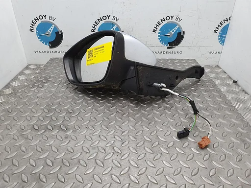PEUGEOT 208 1.2 VTi Style  SPIEGEL L 2014