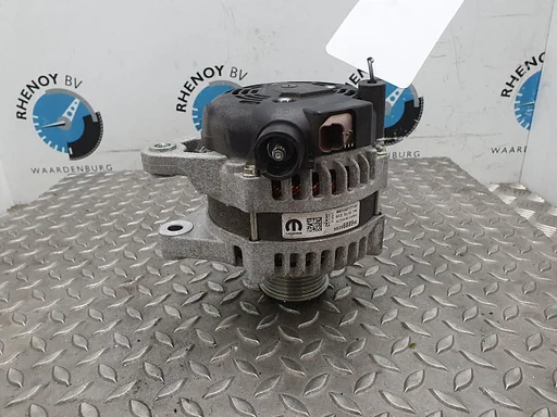 CITROEN C4 SHINE BLUEHDI 130  DYNAMO 2023