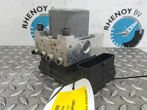 LANDROVER DISCOVERY SPORT L550 2.2 SD4 4WD HSE ABS POMP  2015