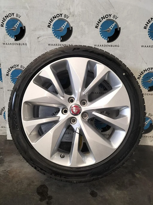 JAGUAR XF X260 SE P300 AWD VELG MX63CA 2021