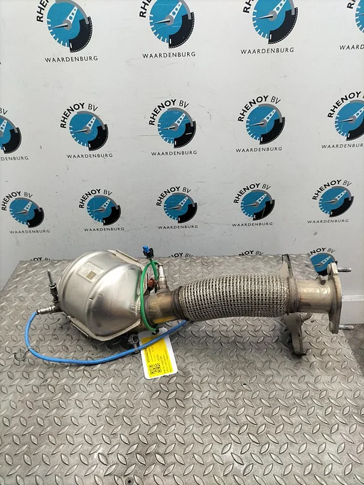 FORD KUGA TITANIUM FWD KATALYSATOR 2024