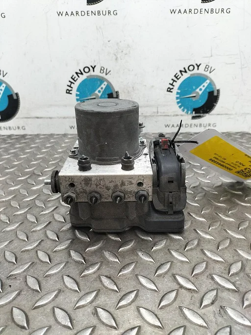 VOLKSWAGEN POLO 6C1 1.0 BlueM. Edition  ABS POMP  2016