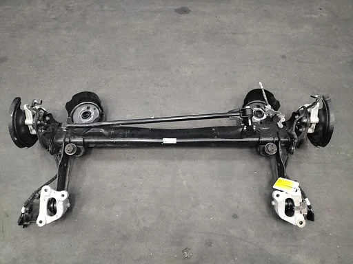 JEEP AVENGER J2  STARRE ACHTER AS 2024